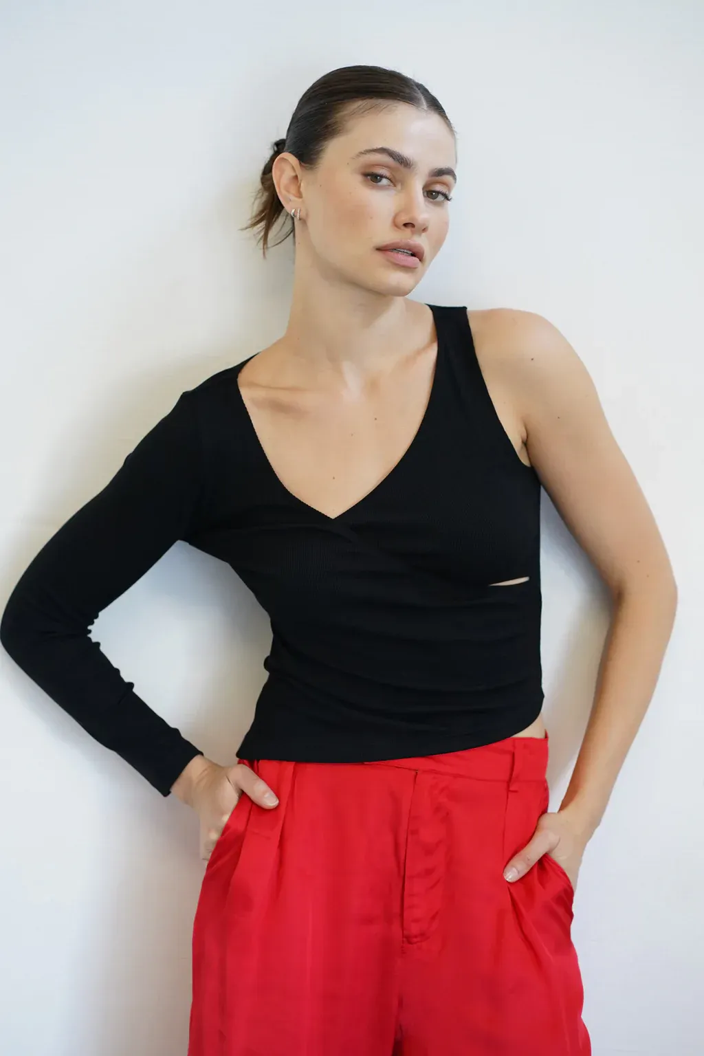 Alira Ribbed One Shoulder Top