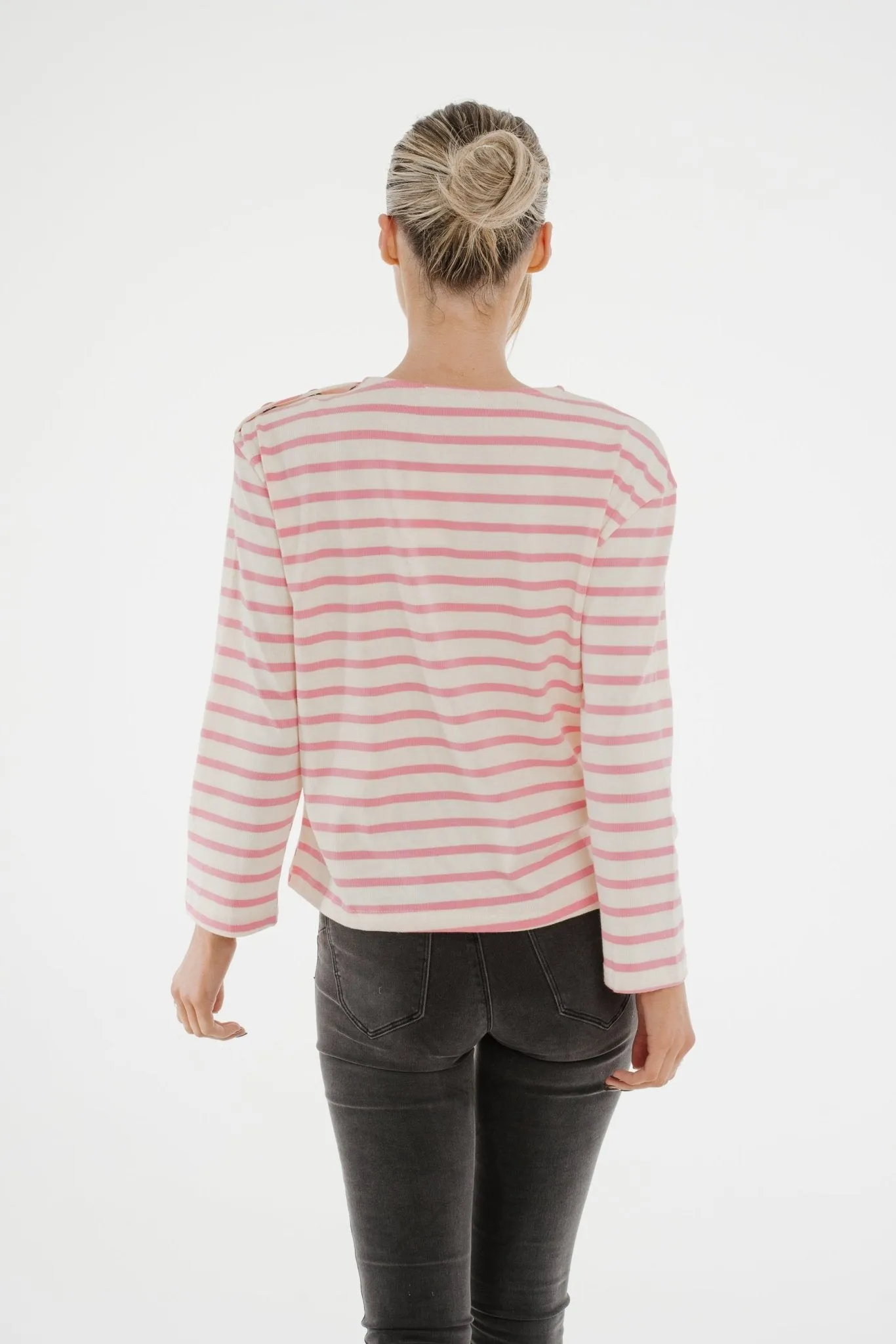 Ally Button Shoulder Top In Rose