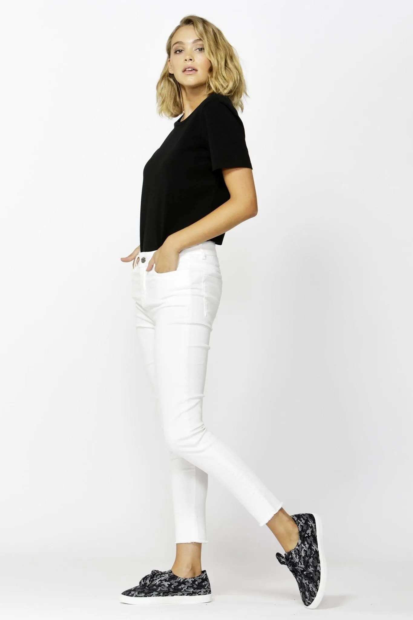 Betty Basics Linden Jean in White