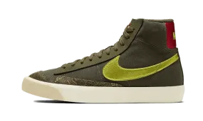 Blazer Mid 77 Olive Snakeskin