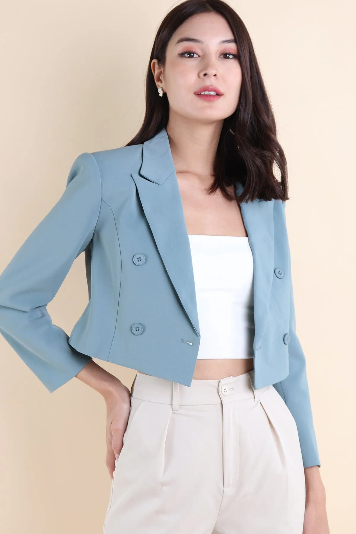 CONEY CROP BLAZER IN TEAL