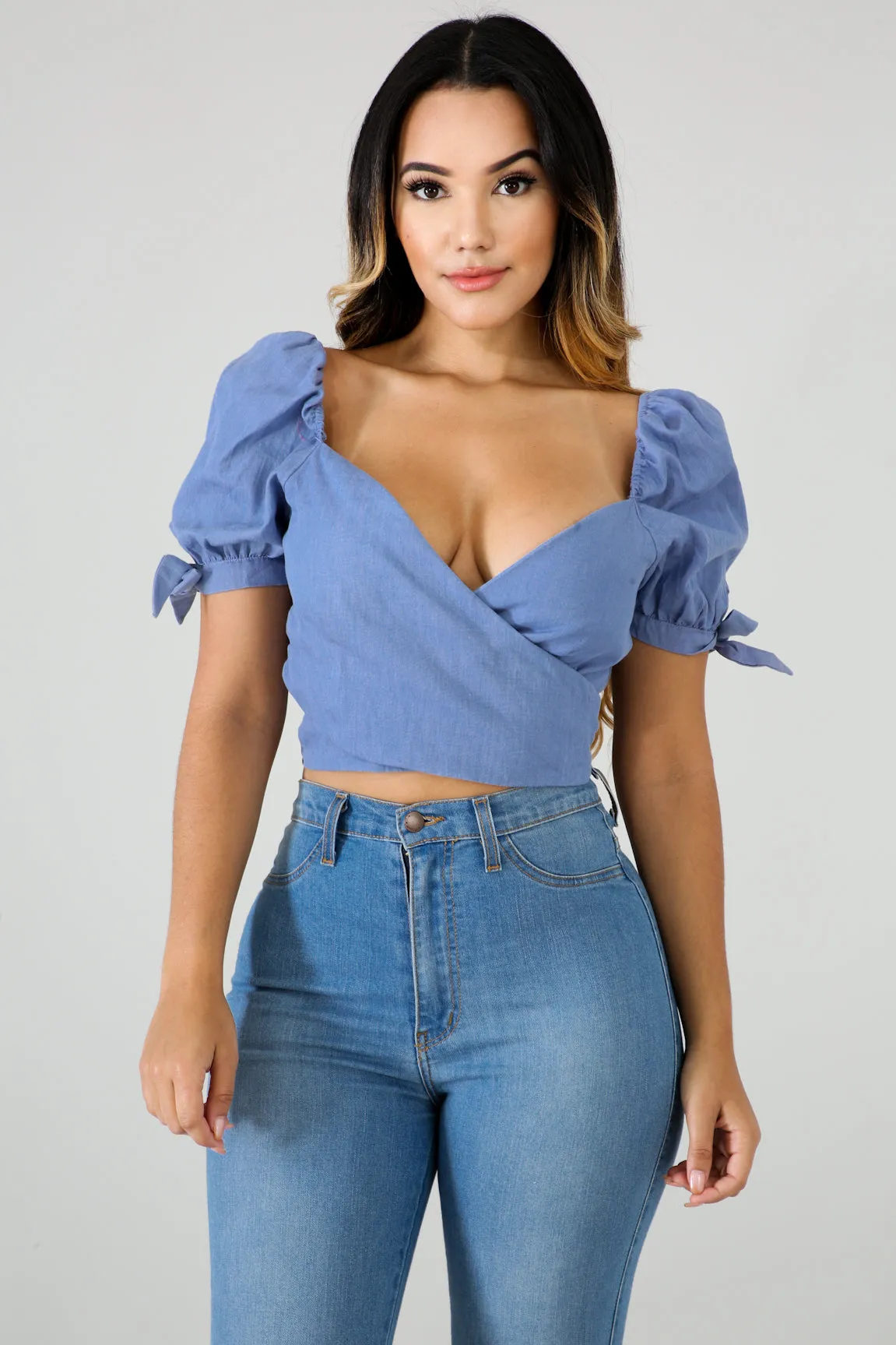 DENIM TIE CONVERTIBLE CROP TOP