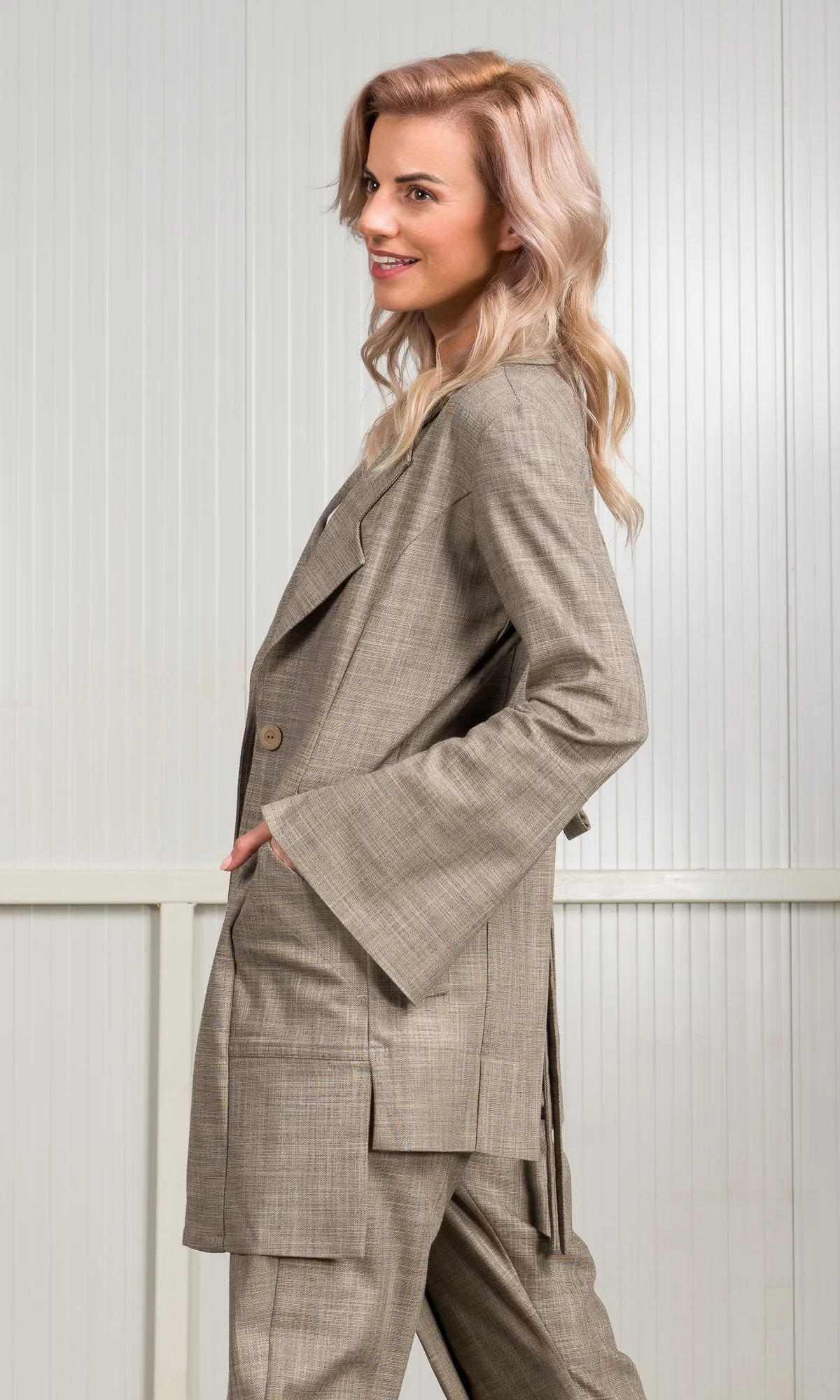 Open Back Plain Weave Blazer