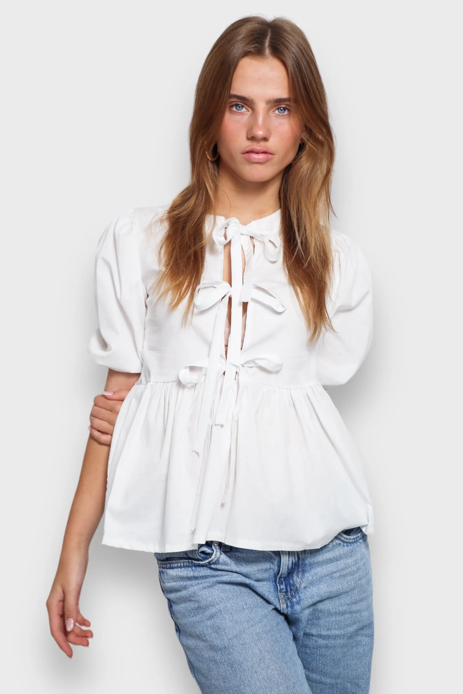 "Lovely" blouse white