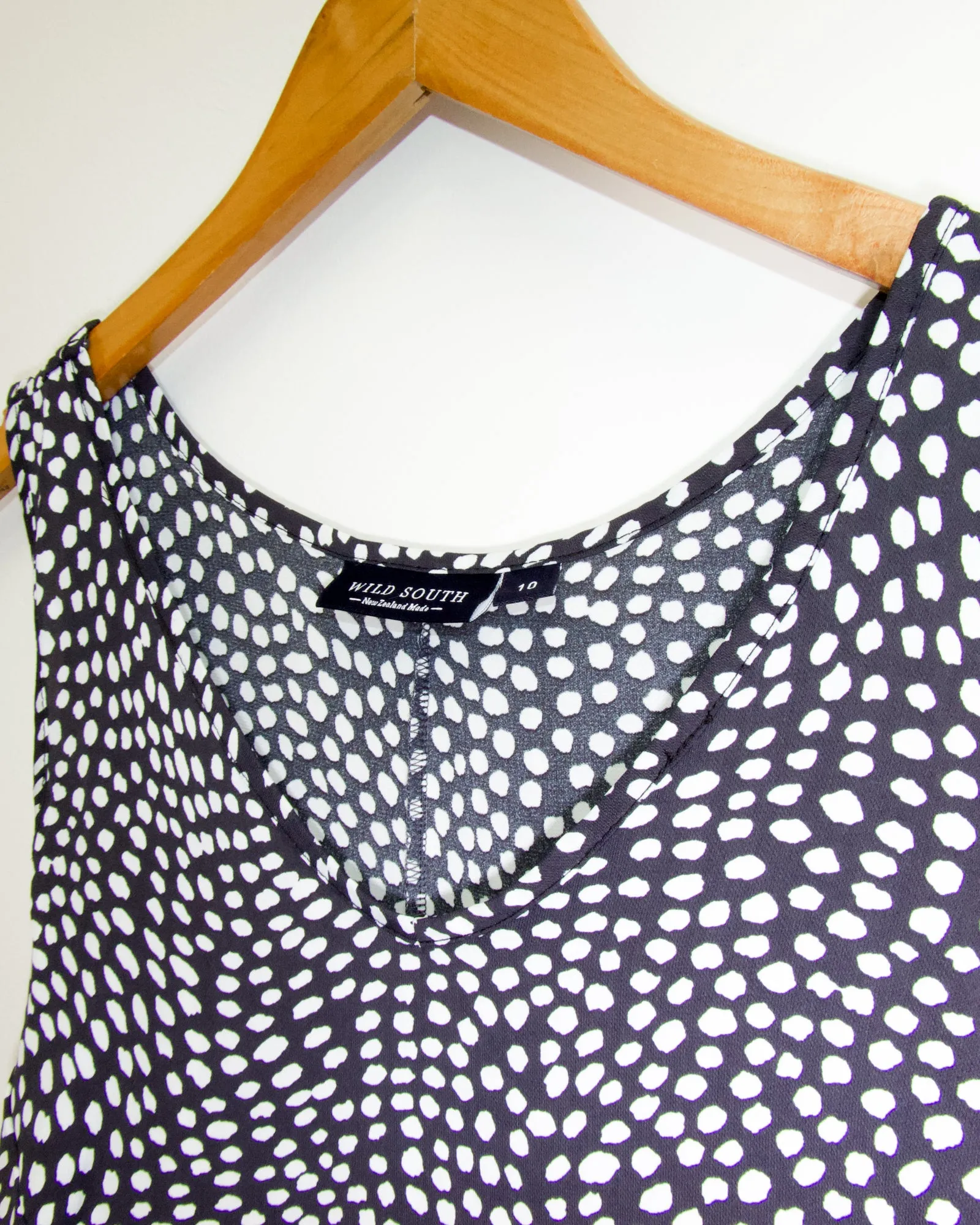 VISCOSE SPLIT BACK TANK TOP